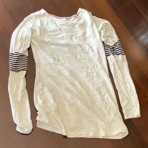 Long sleeve lulu lemon top size 8 with stripes